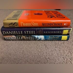 Danielle Steele hardback book bundle 3 Second Chance Neighbors without a trace
